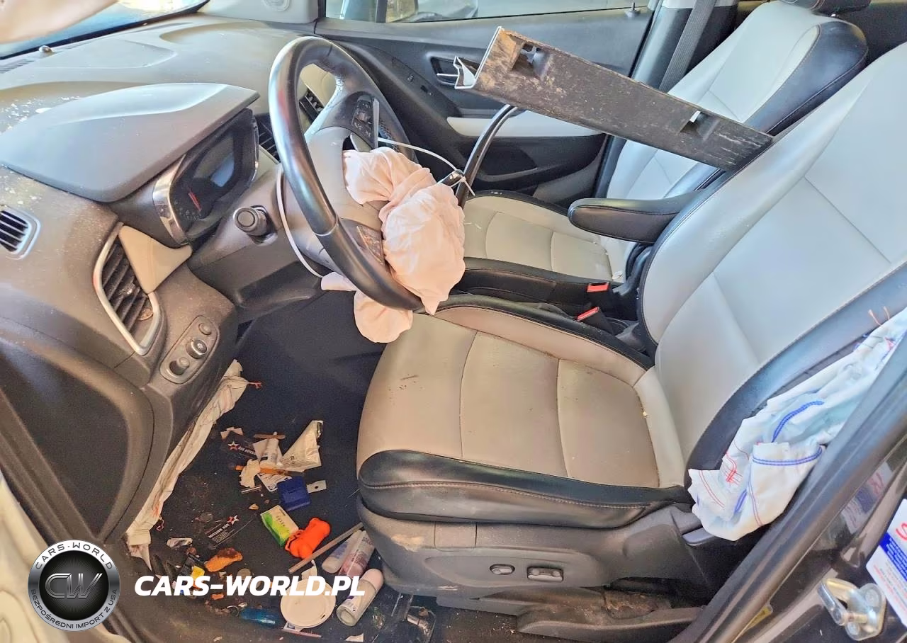 2018 Chevrolet Trax Premier VIN:3GNCJMSB9JL213458 - 7