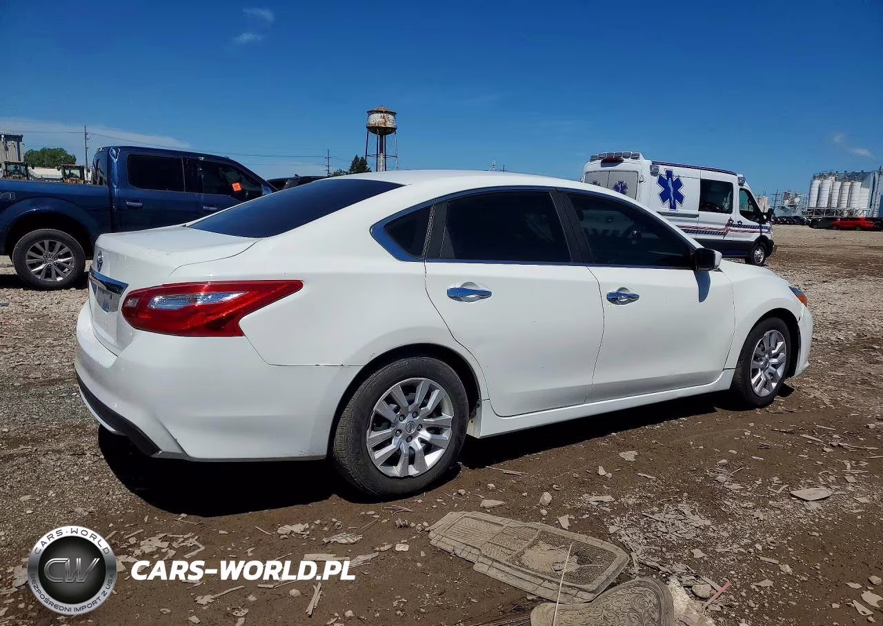2016 Nissan Altima 2.5 S VIN:1N4AL3AP2GC157147 - 3
