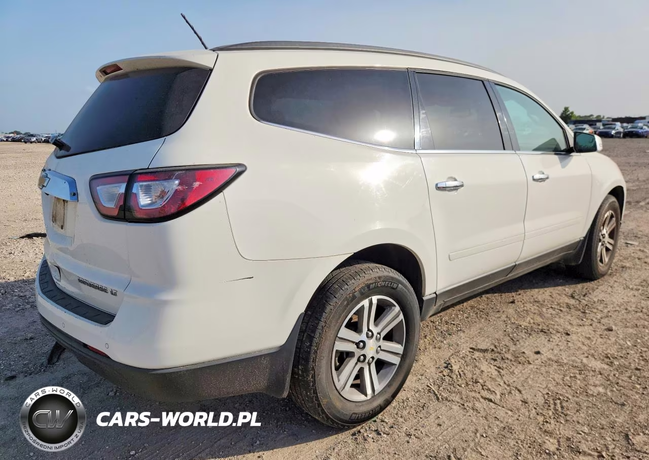 2015 Chevrolet Traverse Lt VIN:1GNKRHKD5FJ329882 - 3