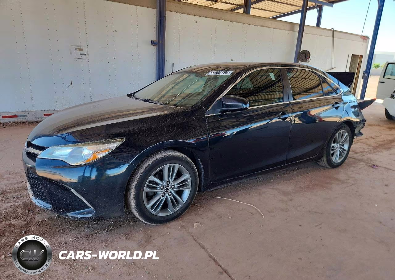 2015 Toyota Camry Se – zdjęcie 1 z 12