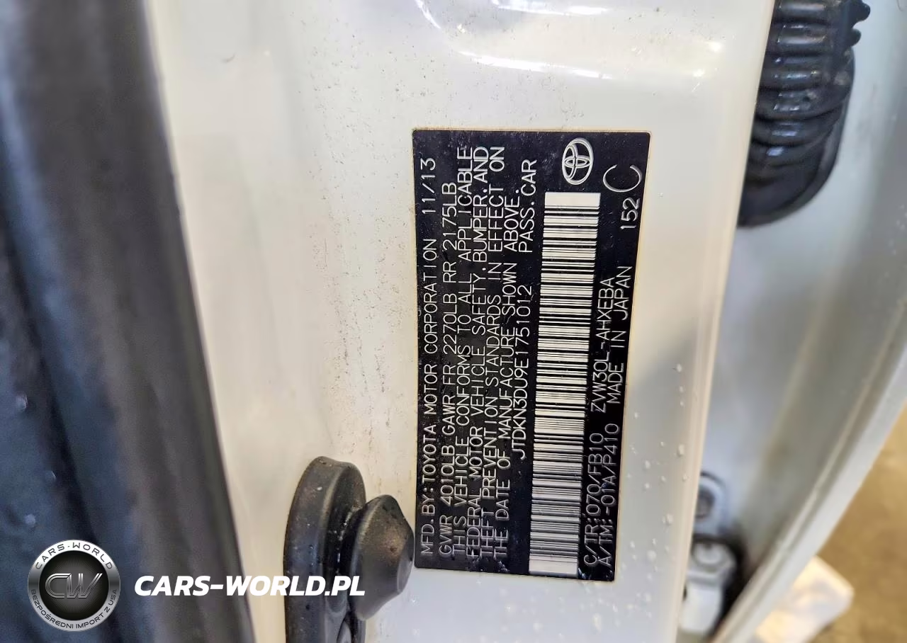 2014 Toyota Prius Two VIN:JTDKN3DU9E1751012 - 13