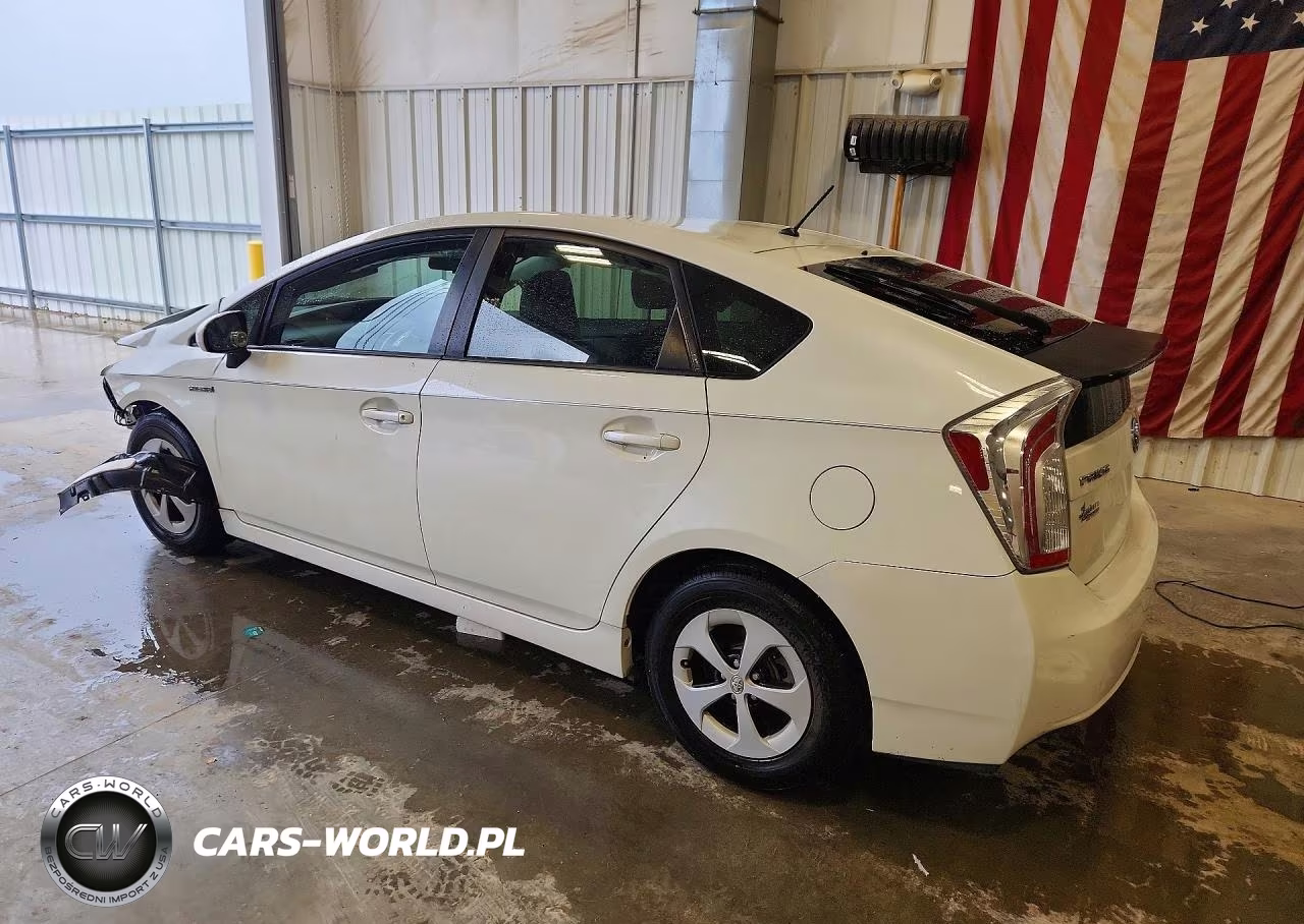 2014 Toyota Prius Two VIN:JTDKN3DU9E1751012 - 2