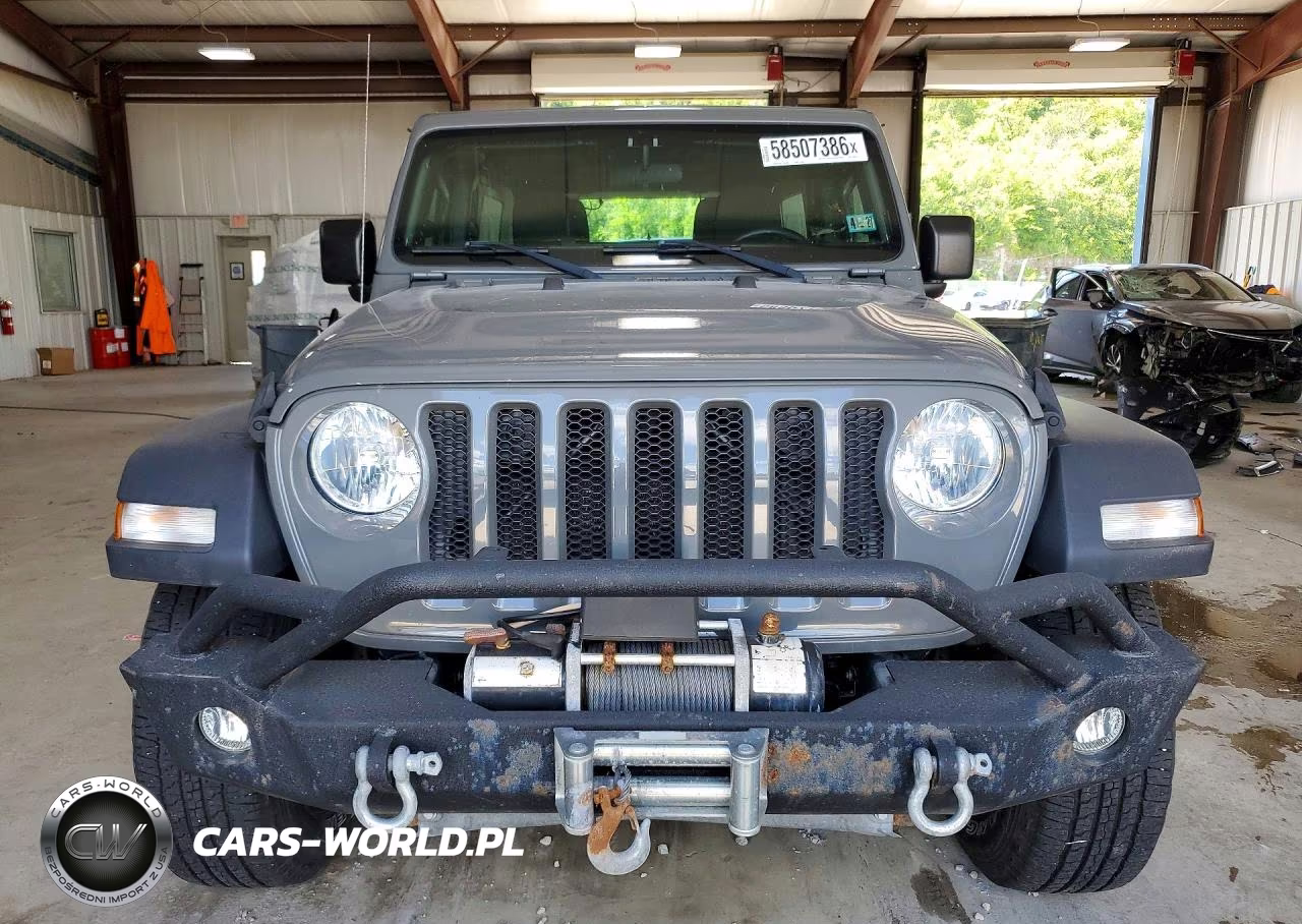 2018 Jeep Wrangler Unlimited Sport VIN:1C4HJXDN5JW332514 - 5