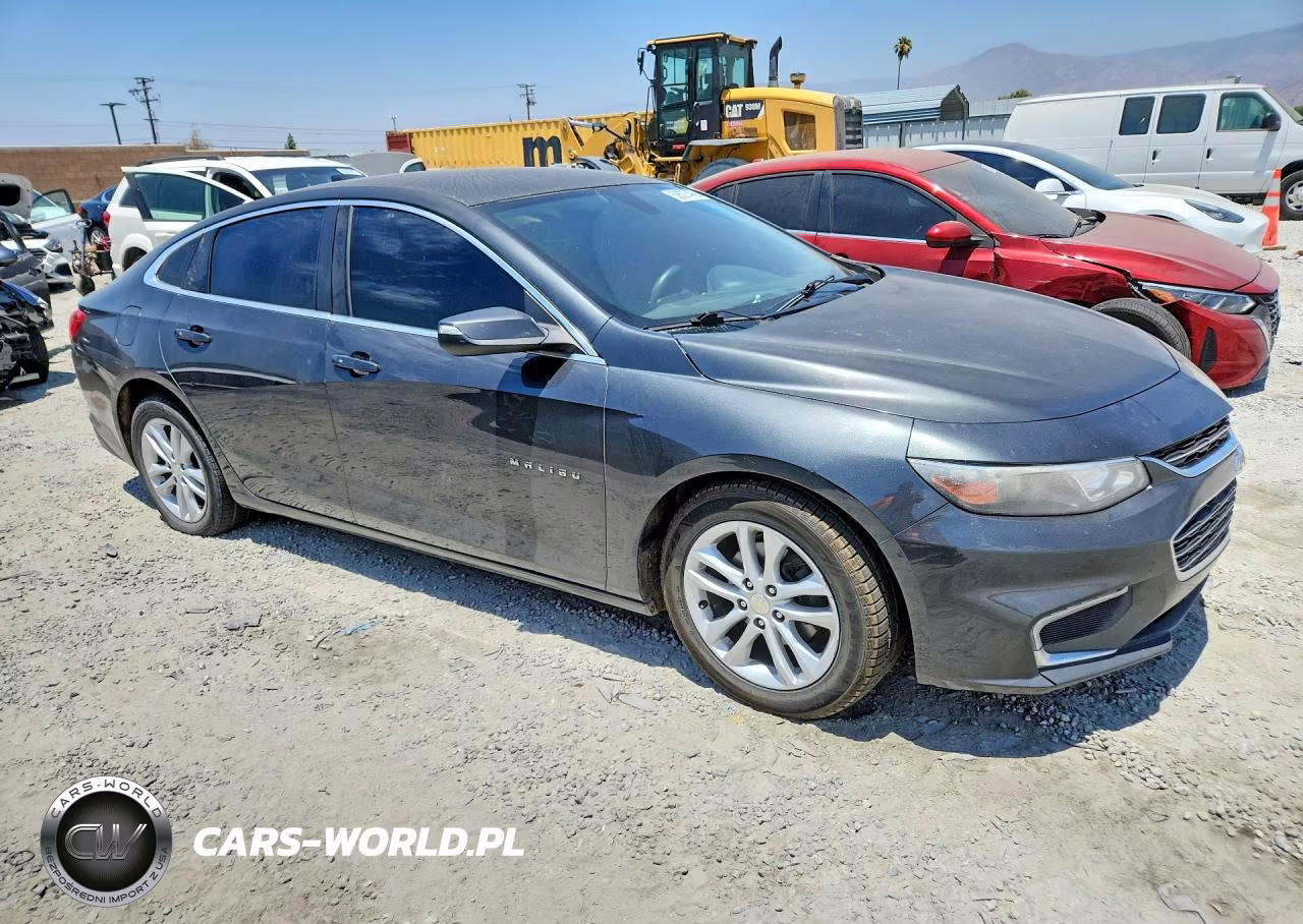 2016 Chevrolet Malibu Lt VIN:1G1ZE5ST4GF299716 - 4