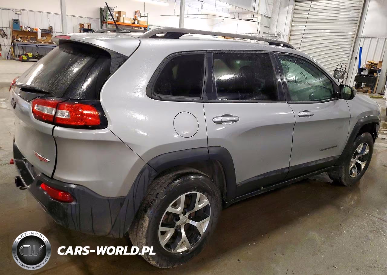 2014 Jeep Cherokee Trailhawk VIN:1C4PJMBB9EW180181 - 3