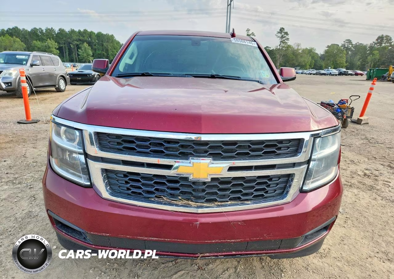 2018 Chevrolet Suburban C1500 Ls VIN:1GNSCGKC7JR301692 - 5