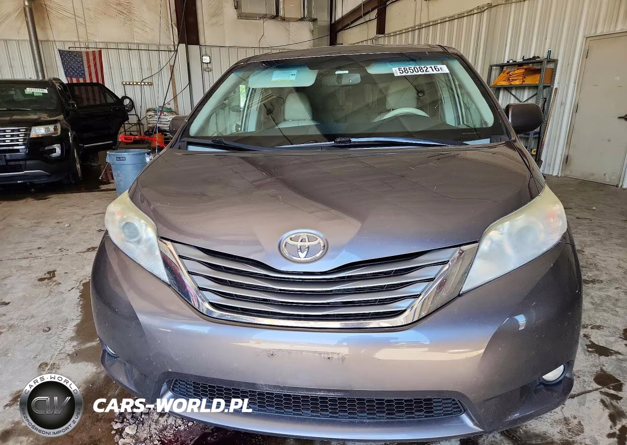 2014 Toyota Sienna Xle 8-Passenger VIN:5TDYK3DC2ES497348 - 5