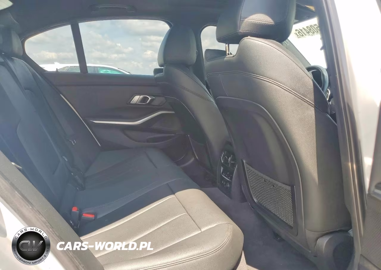 2019 BMW 330I VIN:WBA5R1C56KAK11934 - 10