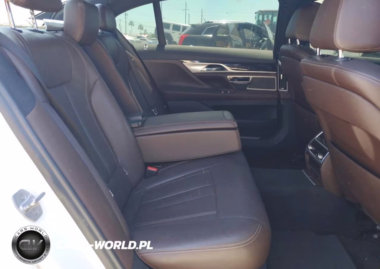2018 BMW 740 I VIN:WBA7E2C53JG741932 - 10