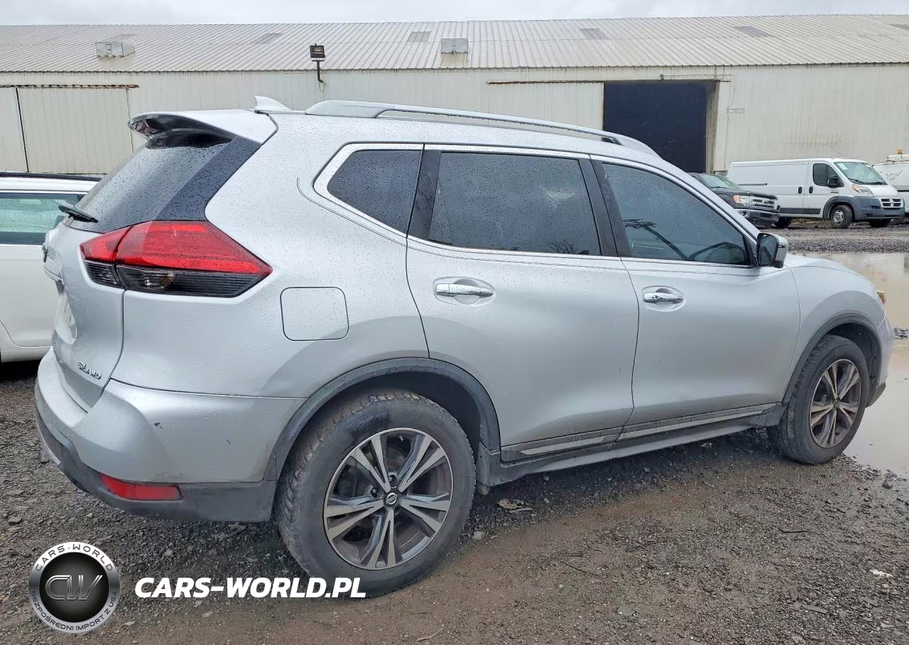 2017 Nissan Rogue Sl VIN:5N1AT2MV8HC807367 - 3