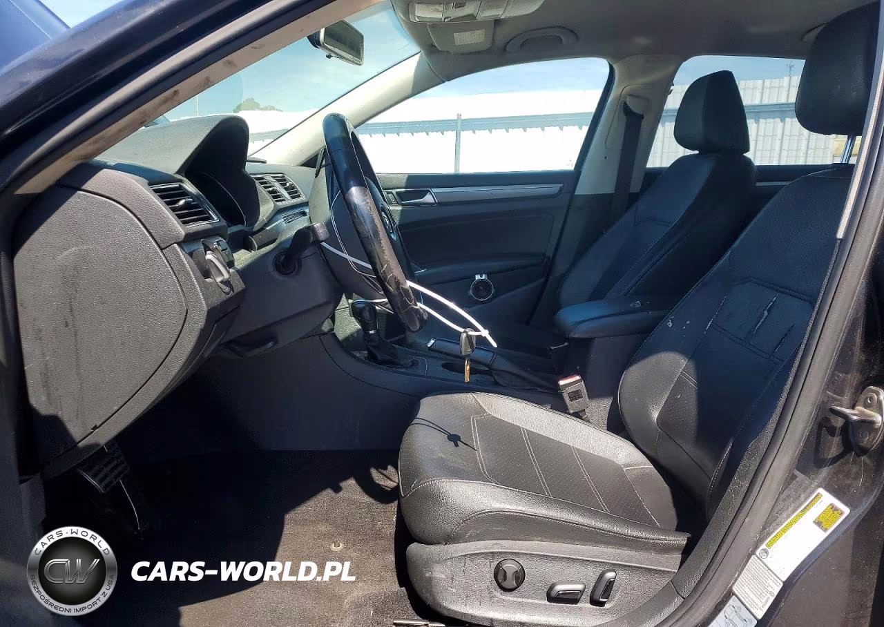 2017 Volkswagen Passat R-Line VIN:1VWDT7A36HC010551 - 7