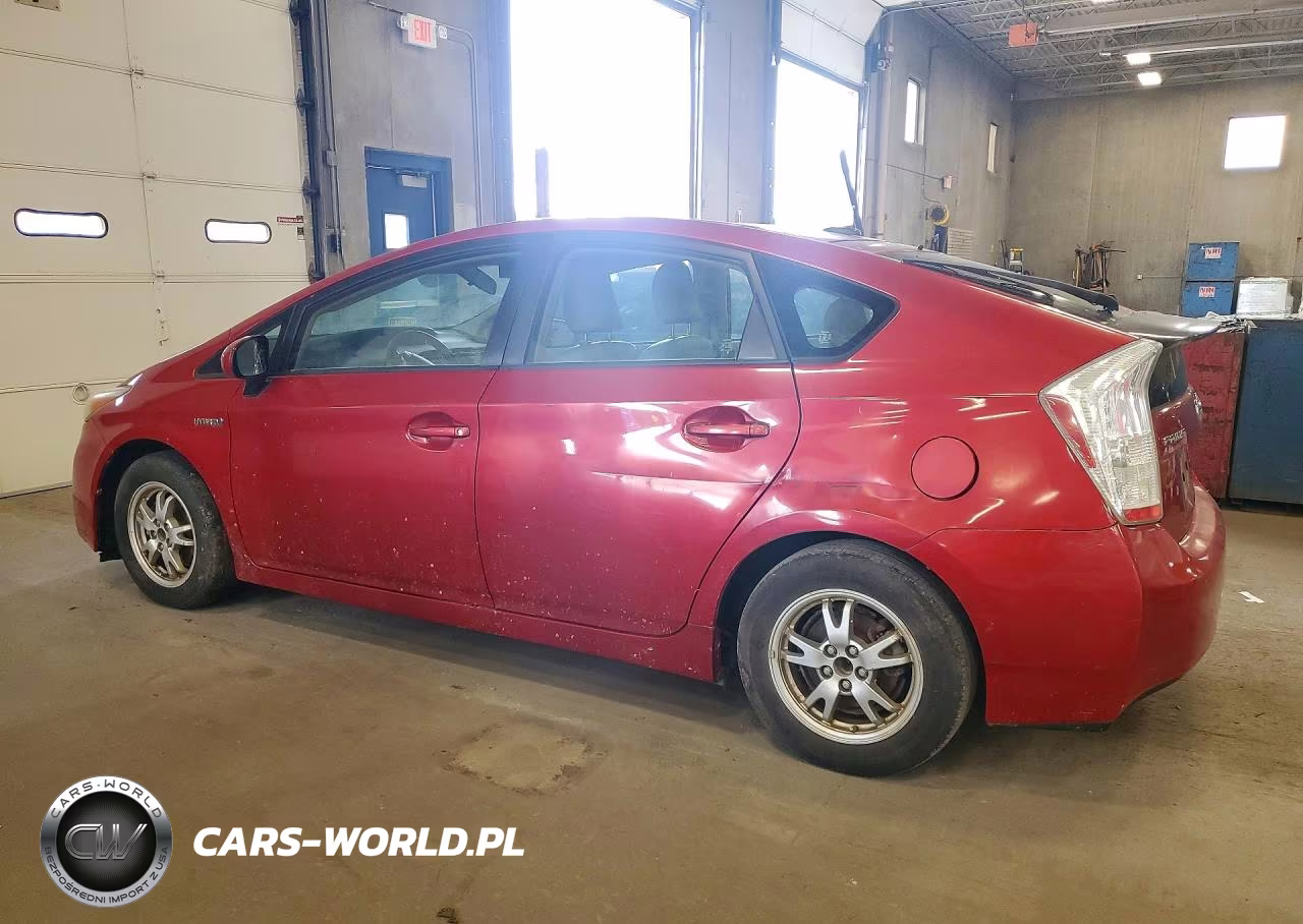 2011 Toyota Prius Two VIN:JTDKN3DUXB5310316 - 2