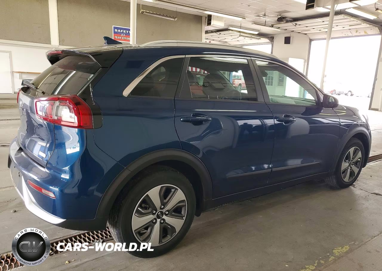 2019 Kia Niro Lx VIN:KNDCB3LC4K5303321 - 3