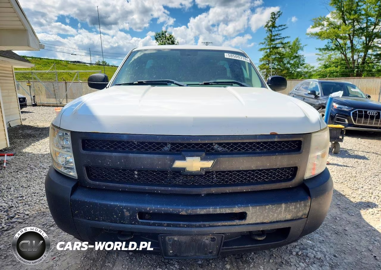 2011 Chevrolet Silverado C1500 VIN:1GCNCPEX5BZ147425 - 5
