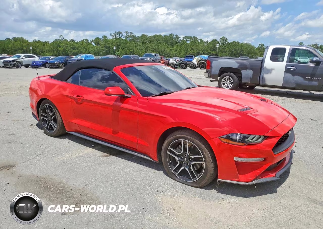 2022 Ford Mustang VIN:1FATP8UH2N5120096 - 4