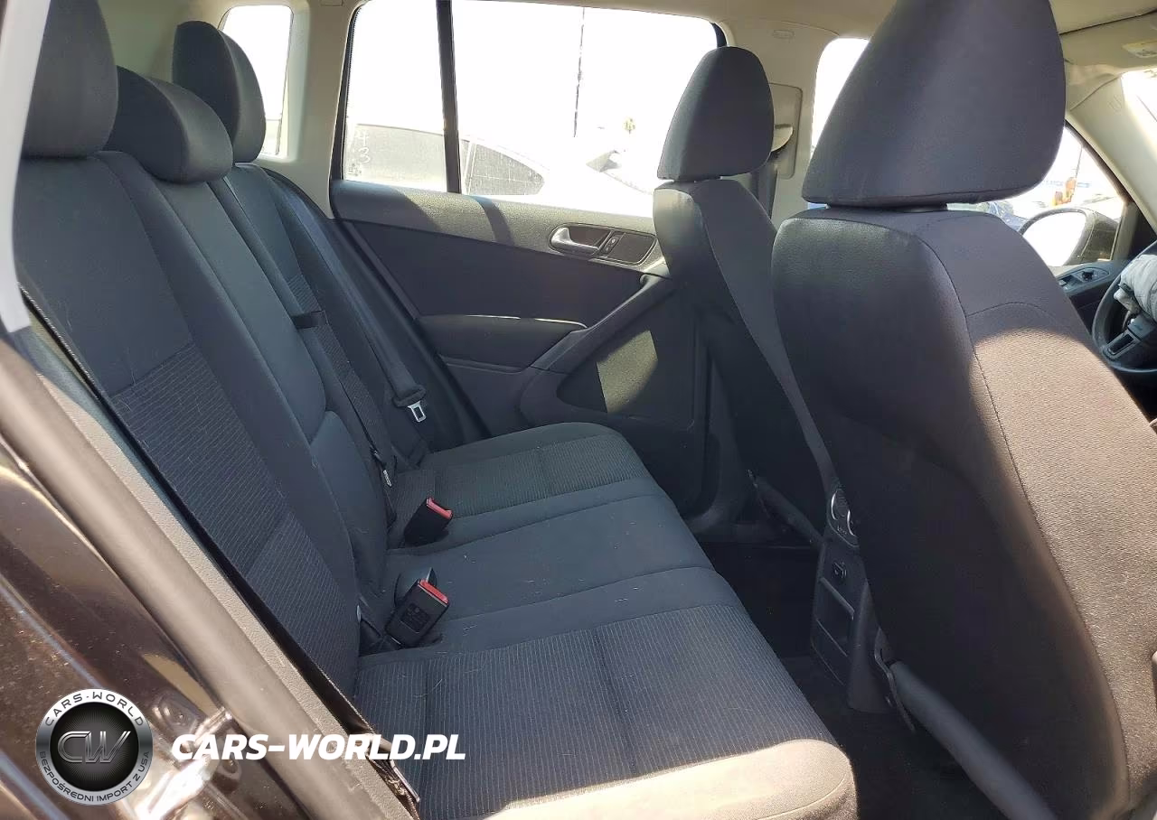 2012 Volkswagen Tiguan S VIN:WVGAV7AX0CW540682 - 11