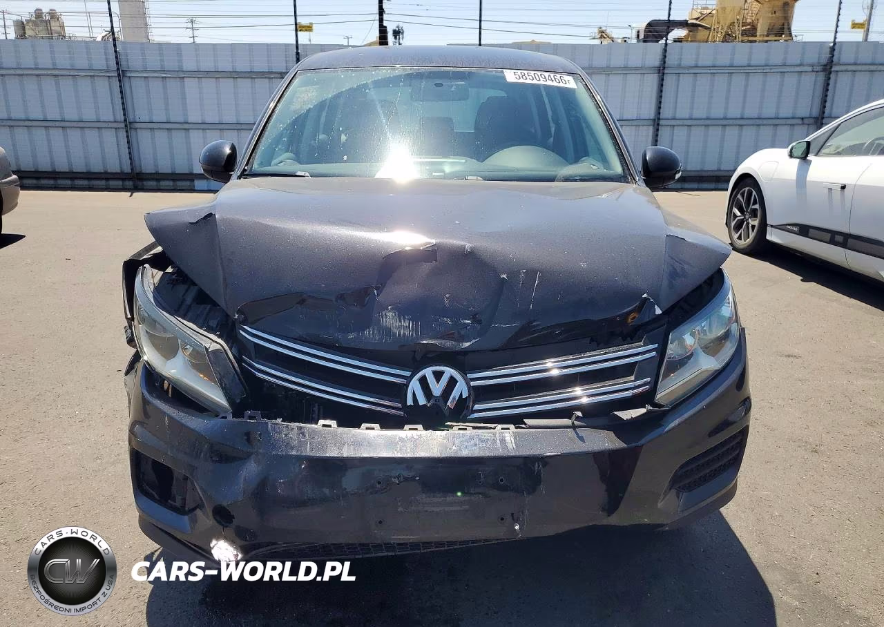 2012 Volkswagen Tiguan S VIN:WVGAV7AX0CW540682 - 5