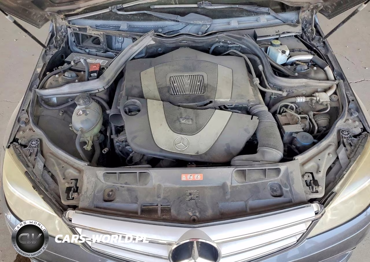 2010 Mercedes-Benz C 300 VIN:WDDGF5EB8AF475985 - 11