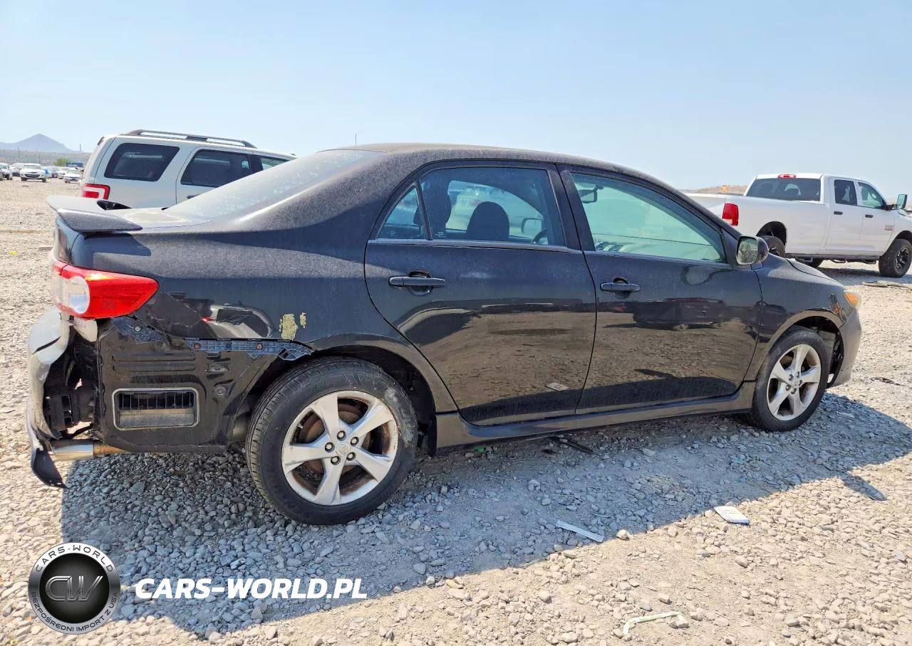 2011 Toyota Corolla S VIN:2T1BU4EEXBC602776 - 3
