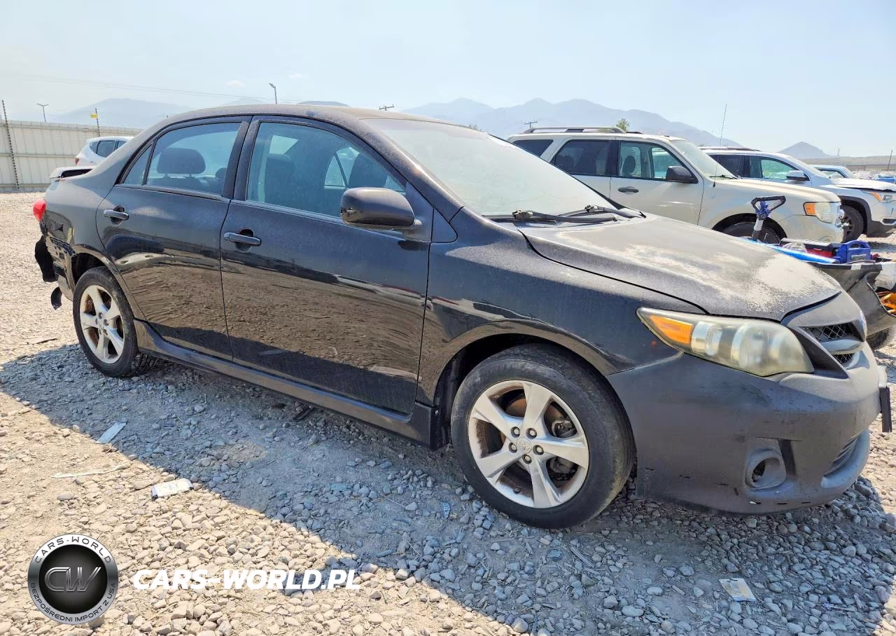 2011 Toyota Corolla S VIN:2T1BU4EEXBC602776 - 4