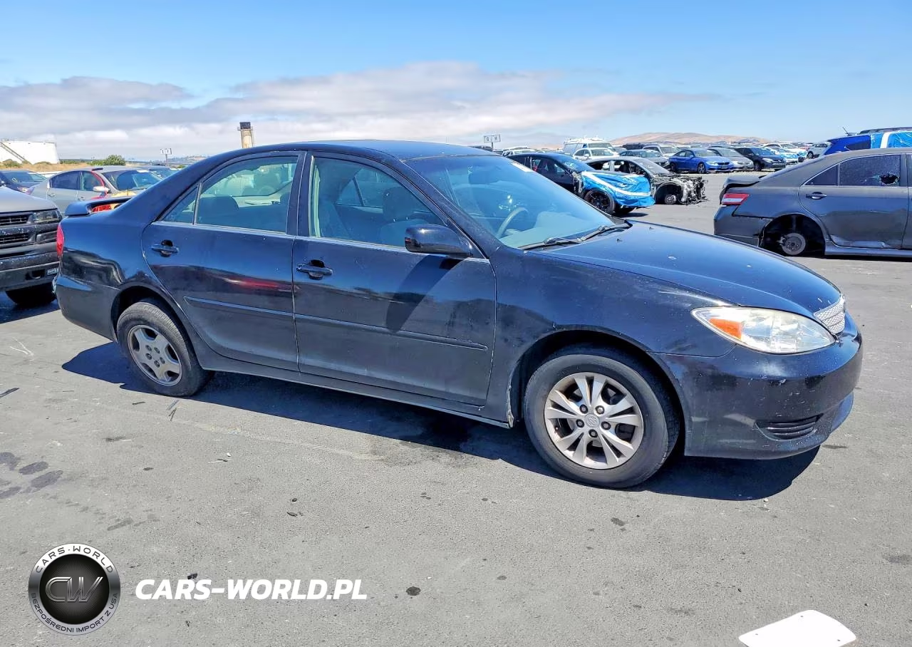 2004 Toyota Camry Le V6 VIN:4T1BF30K94U074781 - 4