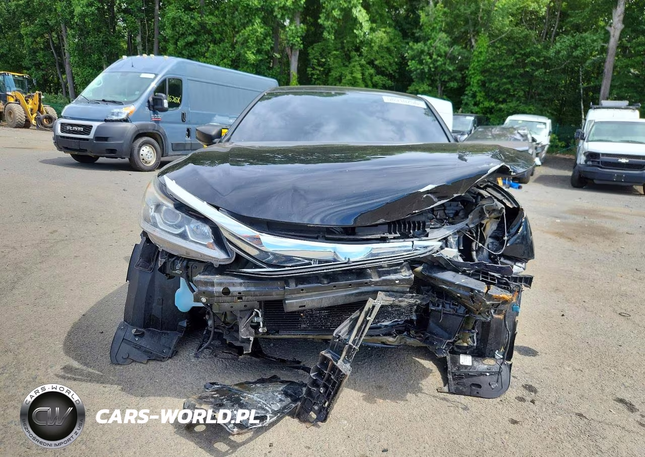 2017 Honda Accord Sport VIN:1HGCR2F52HA147901 - 5