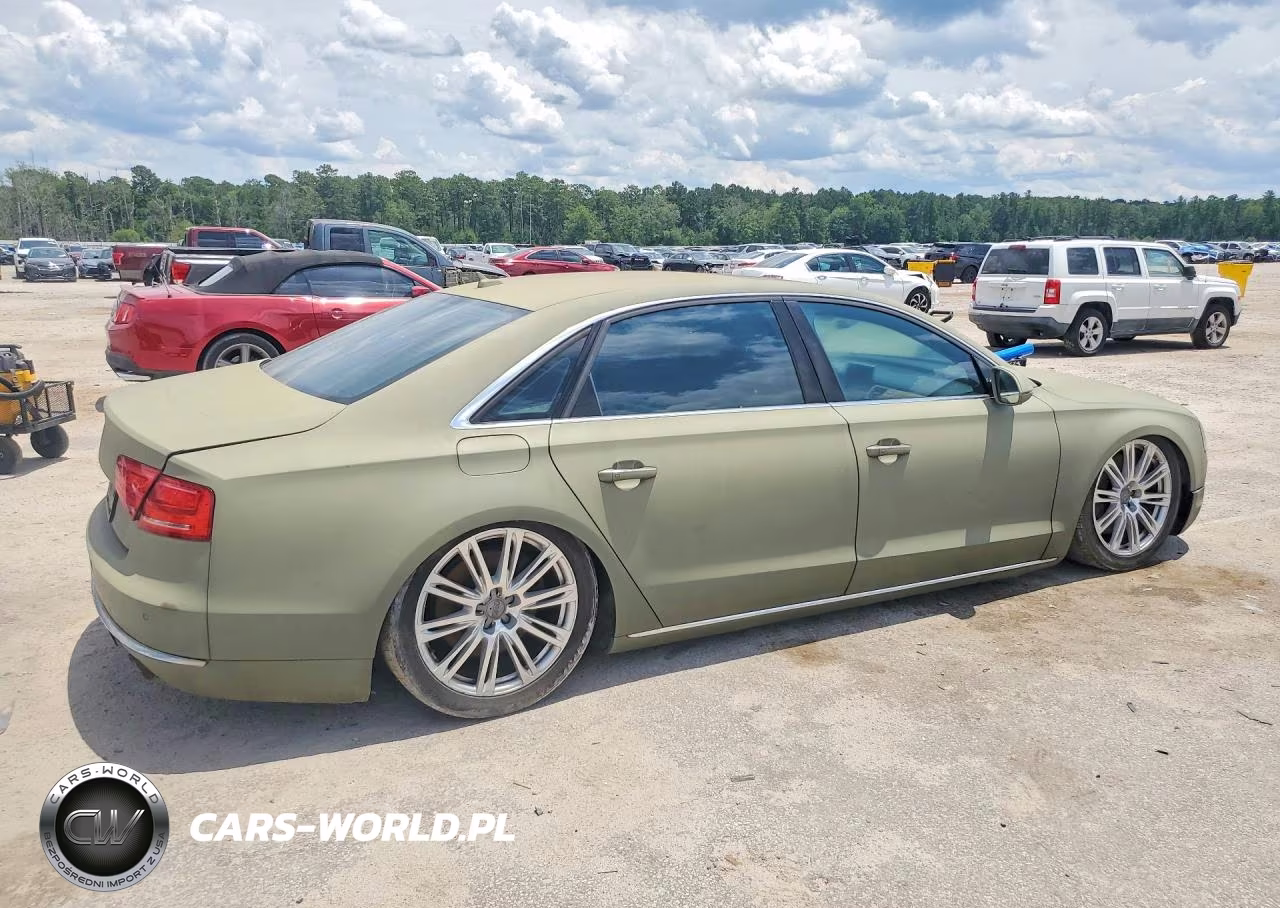 2011 Audi A8 L Quattro VIN:WAURVAFD5BN012091 - 3