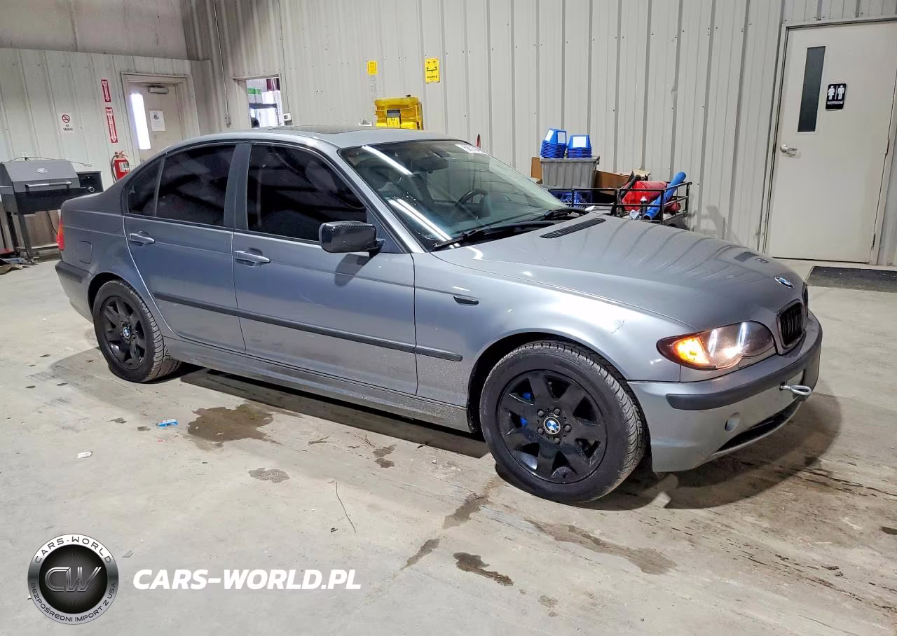 2004 BMW 325 Xi VIN:WBAEU33464PF62671 - 4