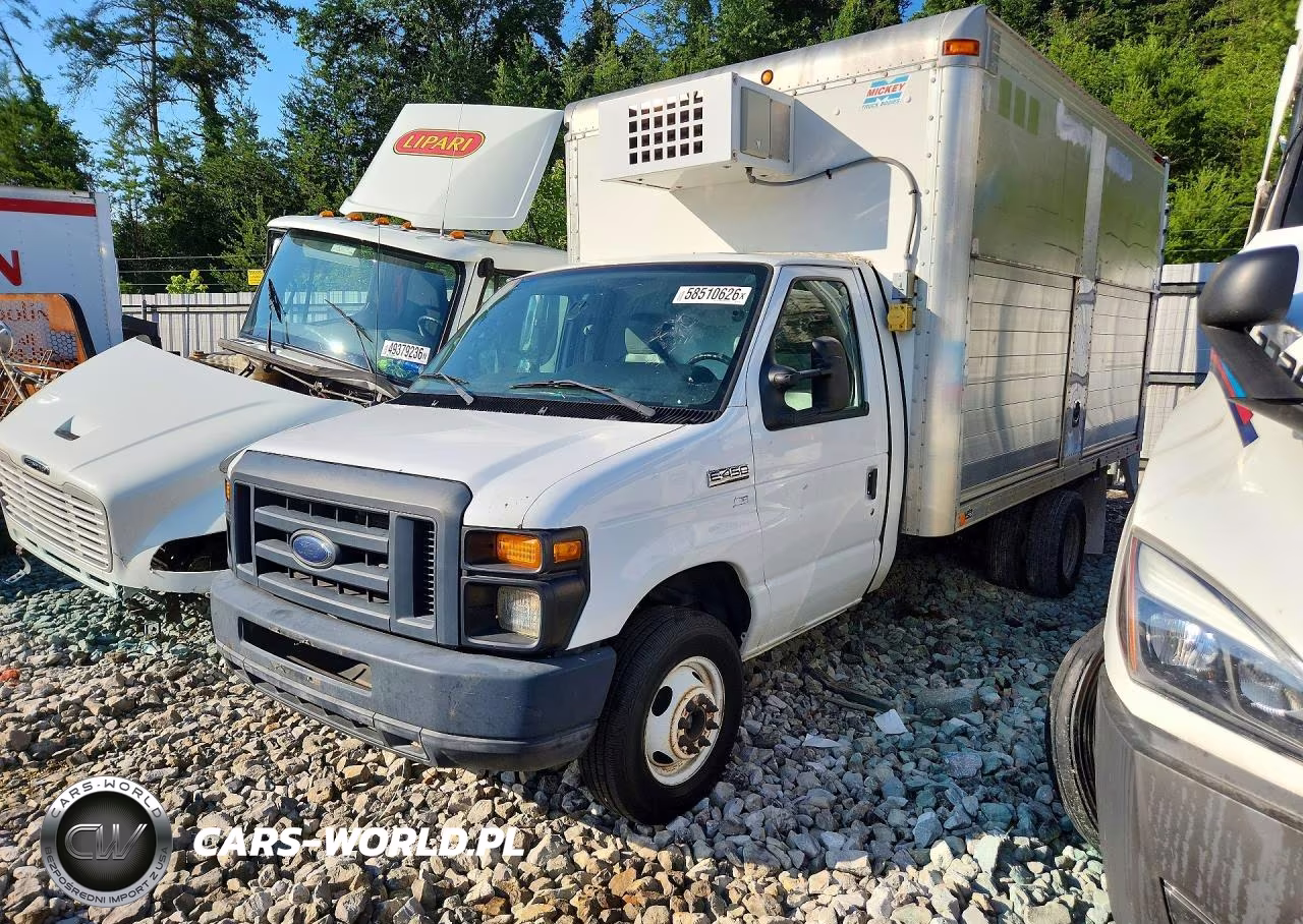 2013 Ford E450 Refrigerated Delivery Truck