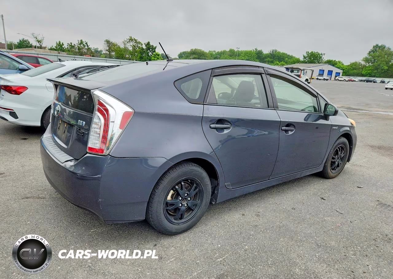 2012 Toyota Prius Two VIN:JTDKN3DU4C1594292 - 3