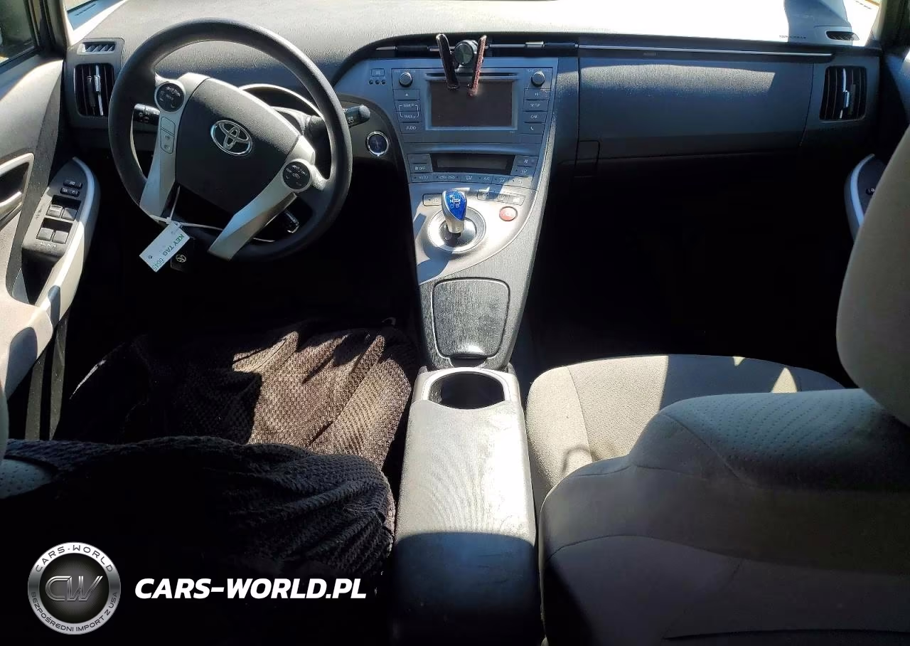 2012 Toyota Prius Two VIN:JTDKN3DU4C1594292 - 8