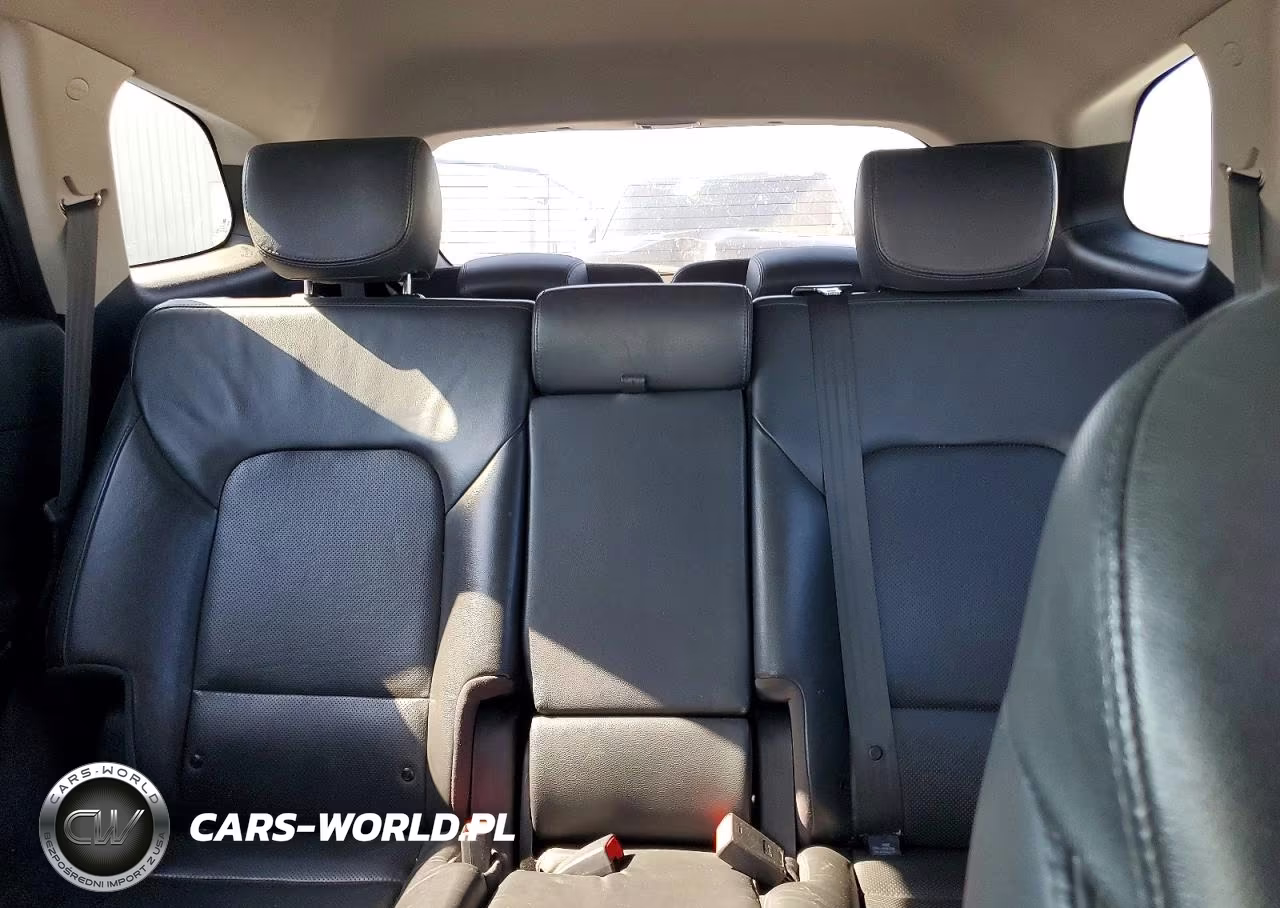 2017 Hyundai Santa Fe Se VIN:KM8SN4HF4HU190220 - 10