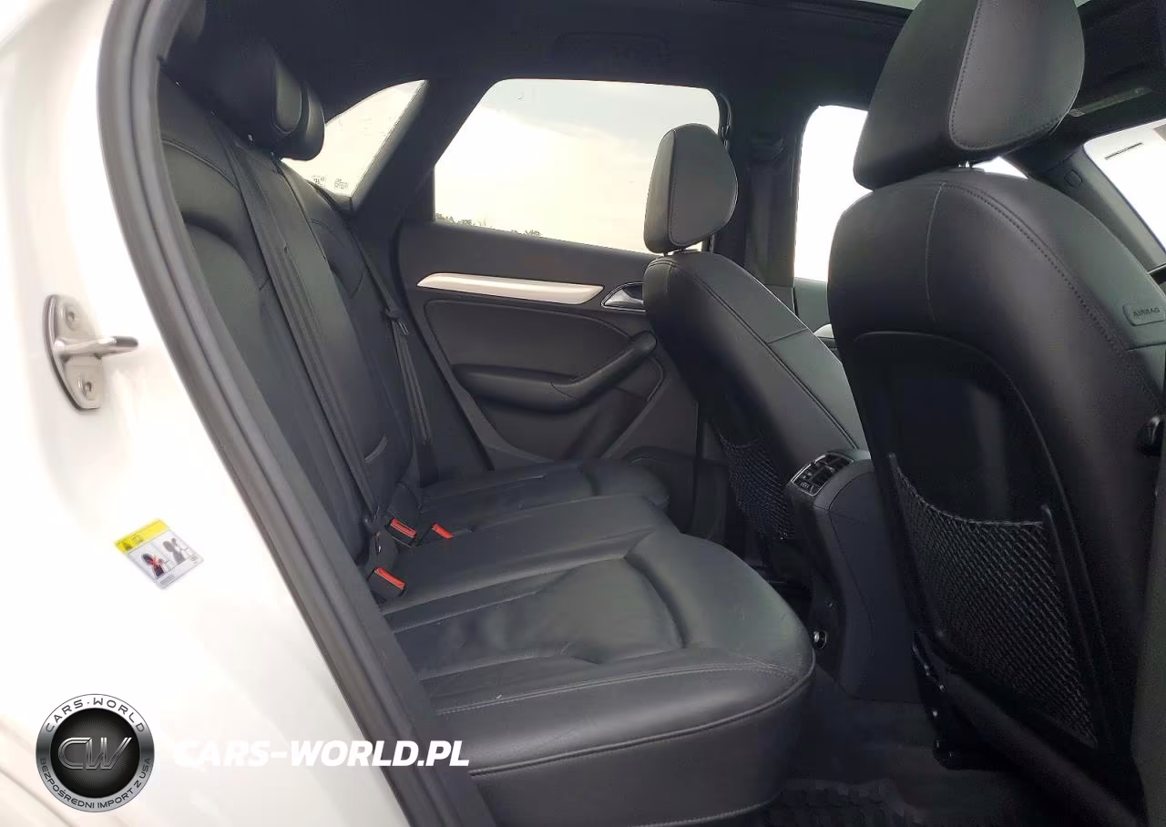 2016 Audi Q3 Premium Plus VIN:WA1EFCFS7GR021409 - 11