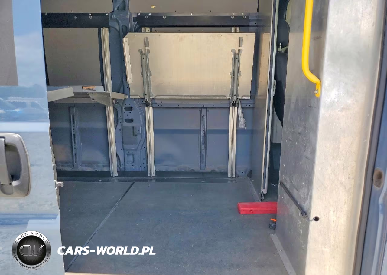 2019 Ram Promaster 3500 Delivery Van VIN:3C6URVJG2KE542282 - 11