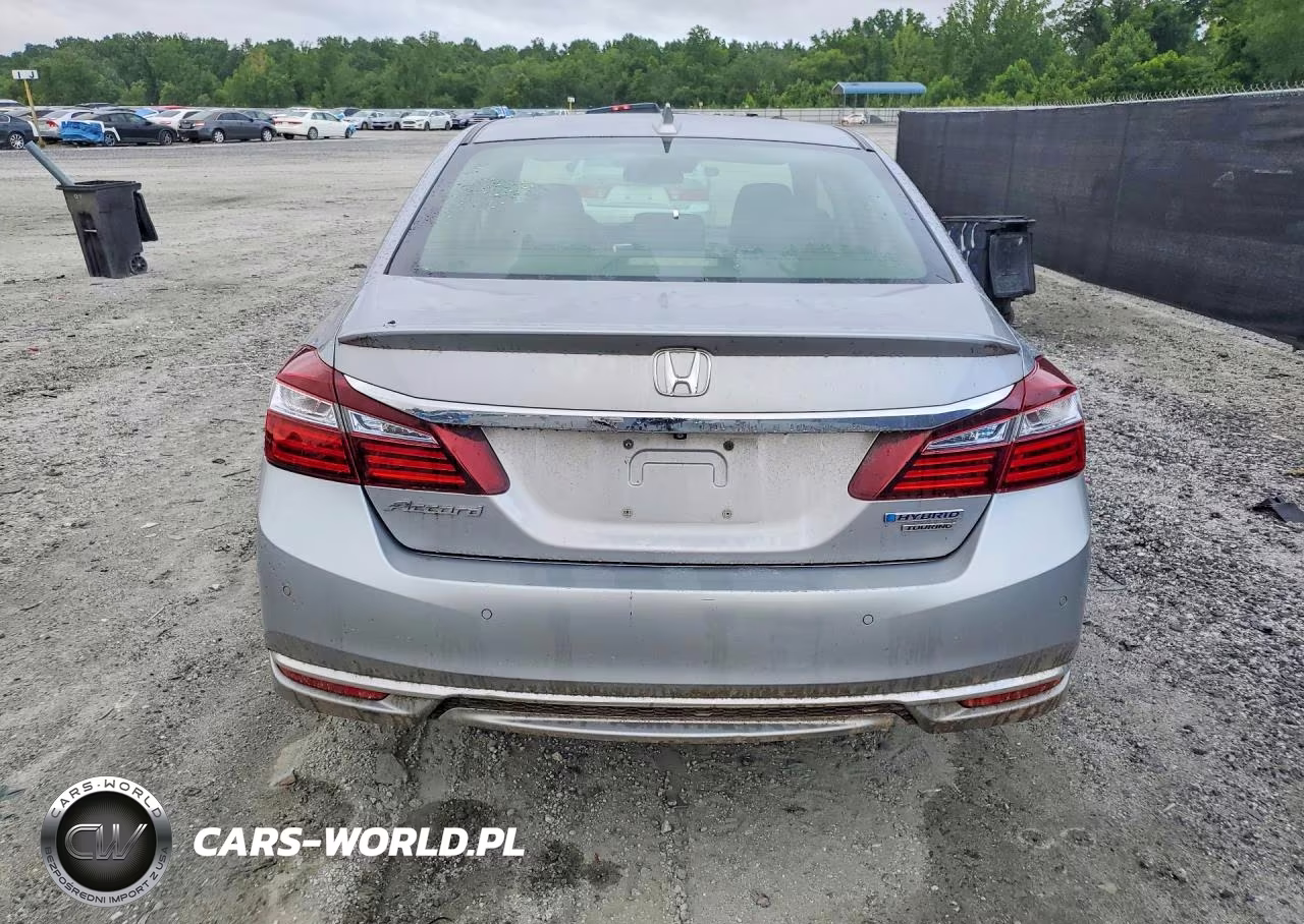 2017 Honda Accord Touring Hybrid VIN:JHMCR6F75HC010686 - 6