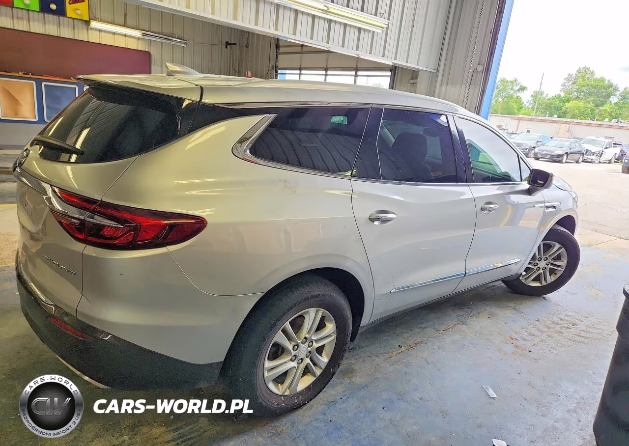 2019 Buick Enclave Essence VIN:5GAERBKW2KJ182520 - 3