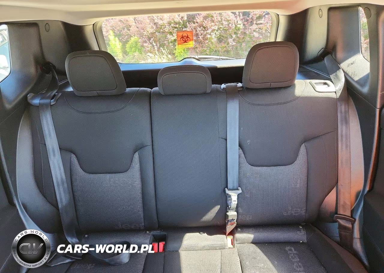 2016 JEEP RENEGADE LATITUDE VIN:ZACCJABT1GPC60998 - 10