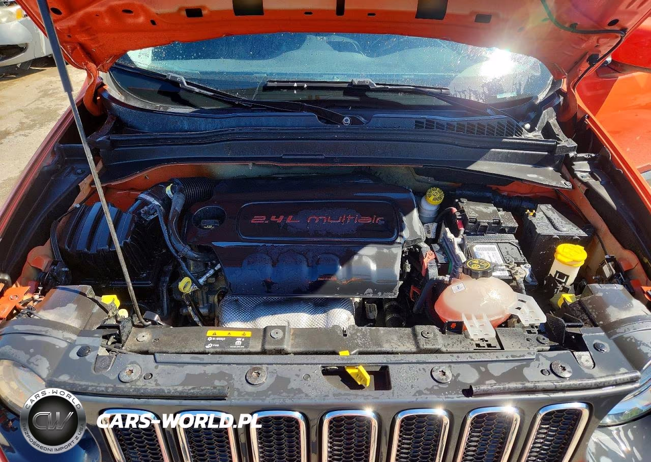 2016 JEEP RENEGADE LATITUDE VIN:ZACCJABT1GPC60998 - 12