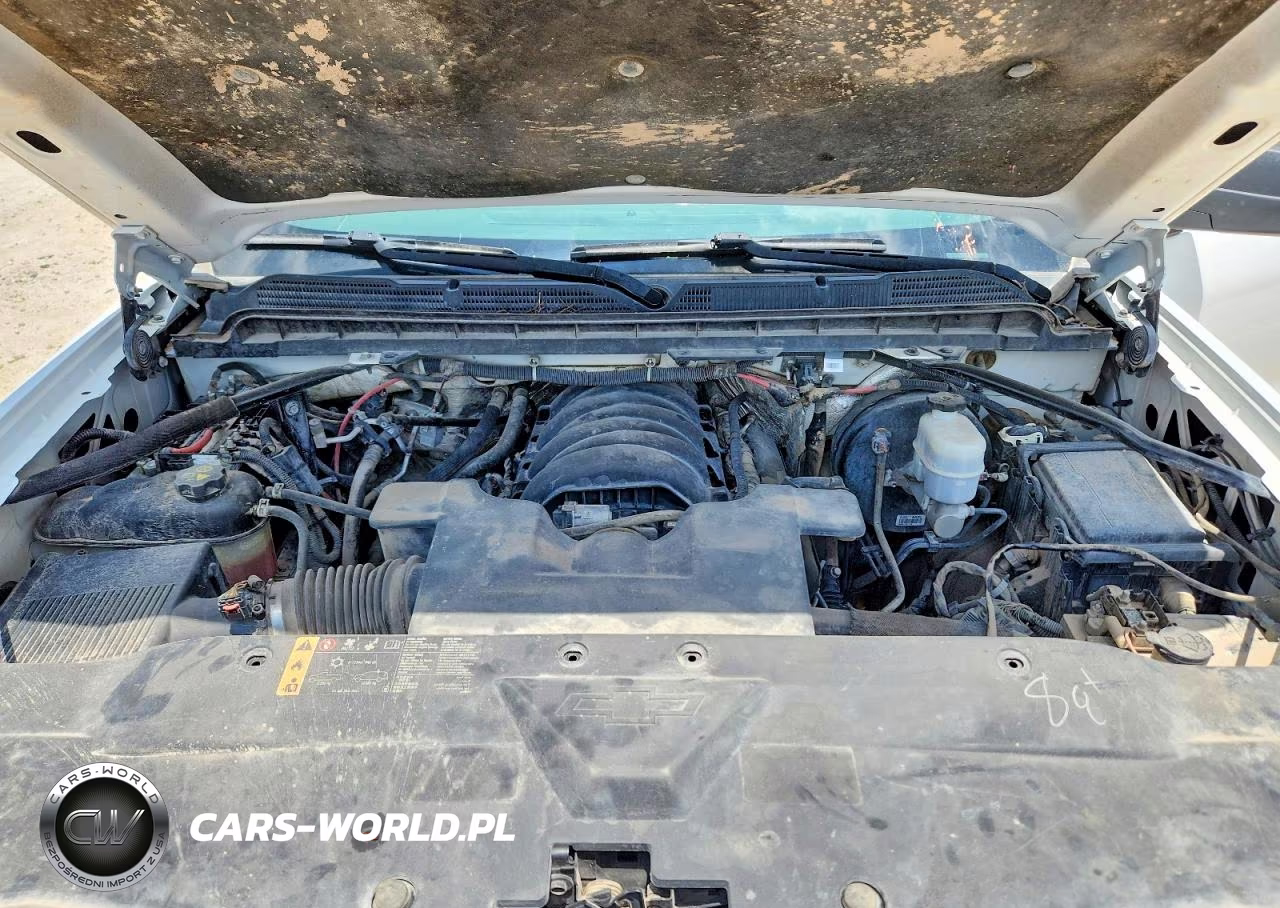 2018 Chevrolet Silverado K1500 VIN:3GCUKNEC3JG152864 - 11