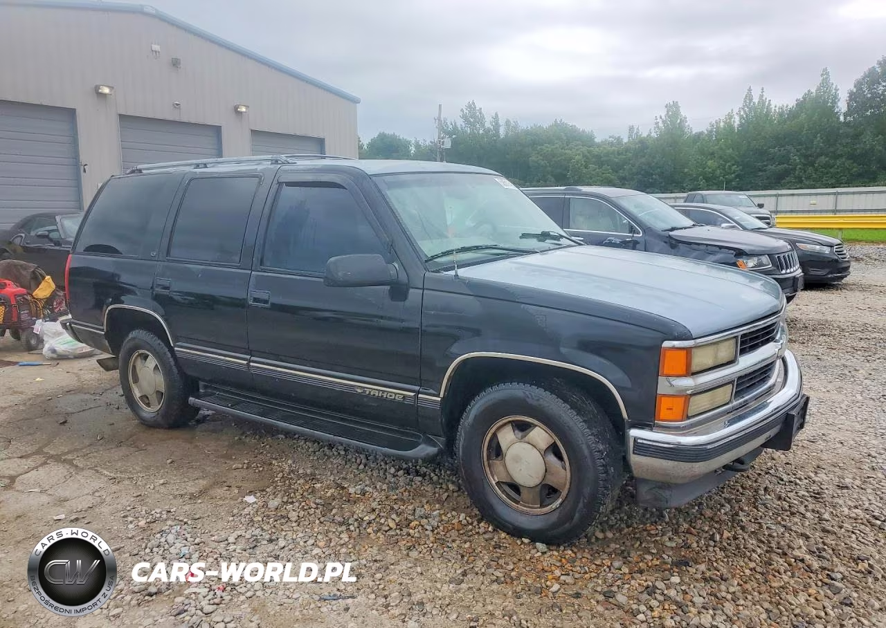 1998 Chevrolet Tahoe C1500 VIN:1GNEC13R5WJ358119 - 4