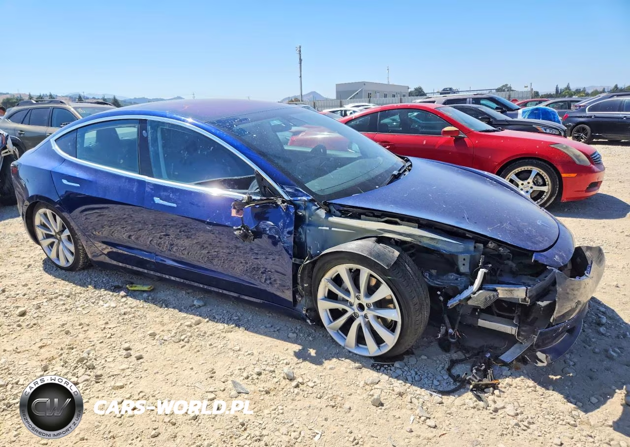 2017 Tesla Model 3 VIN:5YJ3E1EA2HF001976 - 4