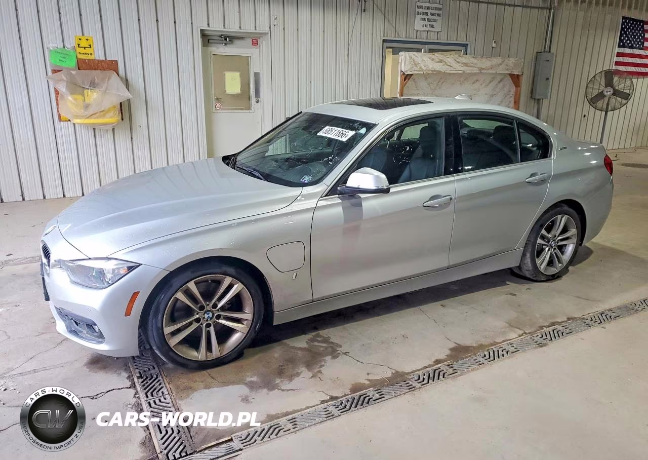 2017 BMW 330E