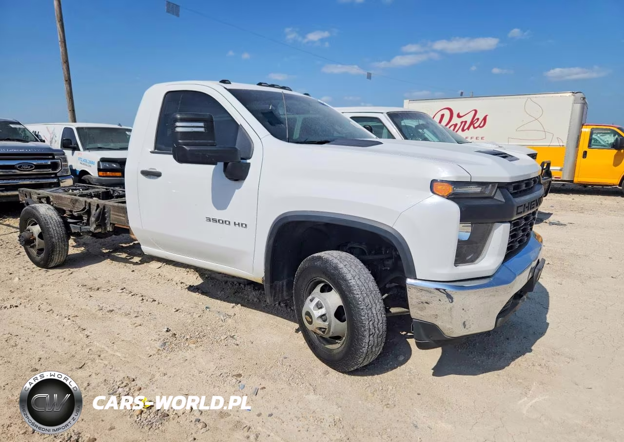 2022 Chevrolet Silverado C3500 VIN:1GB3WRE72NF321942 - 4