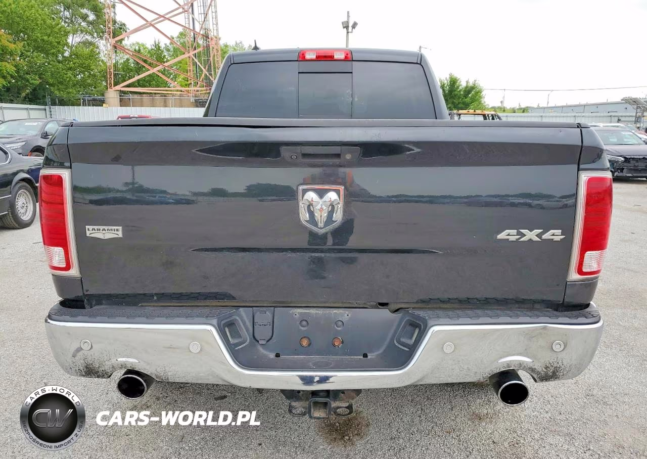 2018 Ram 1500 Laramie VIN:1C6RR7JMXJS346822 - 6