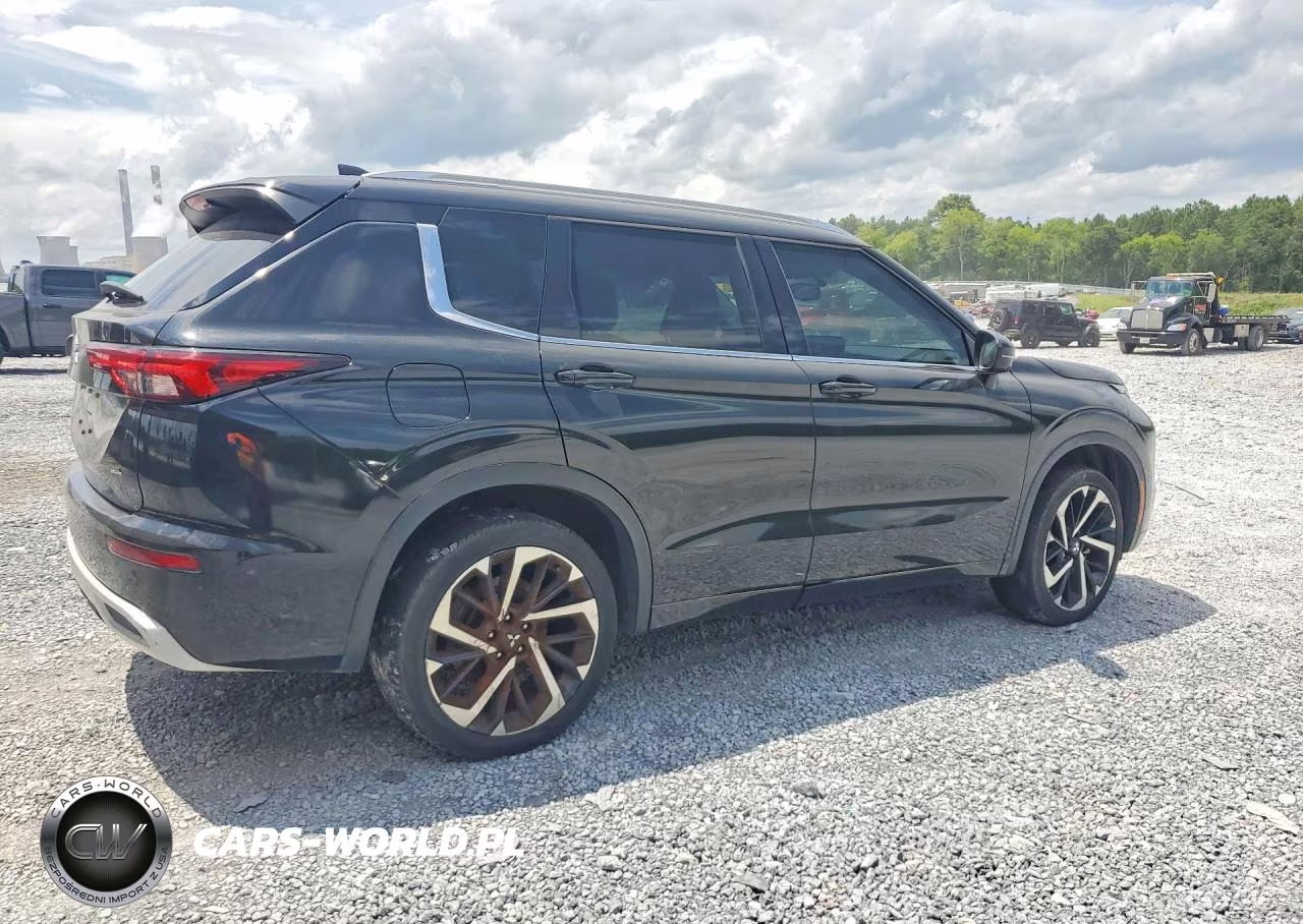 2022 Mitsubishi Outlander Sel VIN:JA4J3VA83NZ044035 - 3