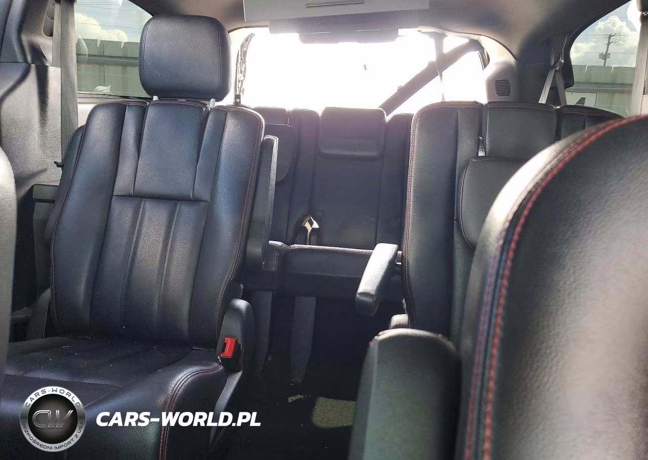 2018 Dodge Grand Caravan Gt VIN:2C4RDGEG2JR299606 - 10