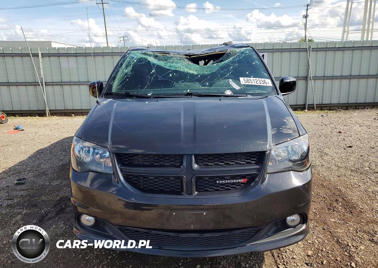 2018 Dodge Grand Caravan Gt VIN:2C4RDGEG2JR299606 - 5