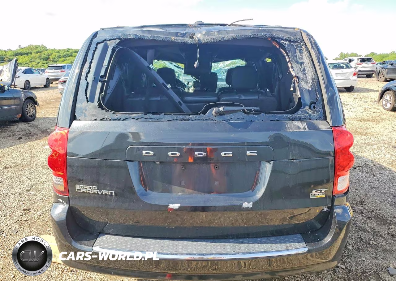 2018 Dodge Grand Caravan Gt VIN:2C4RDGEG2JR299606 - 6