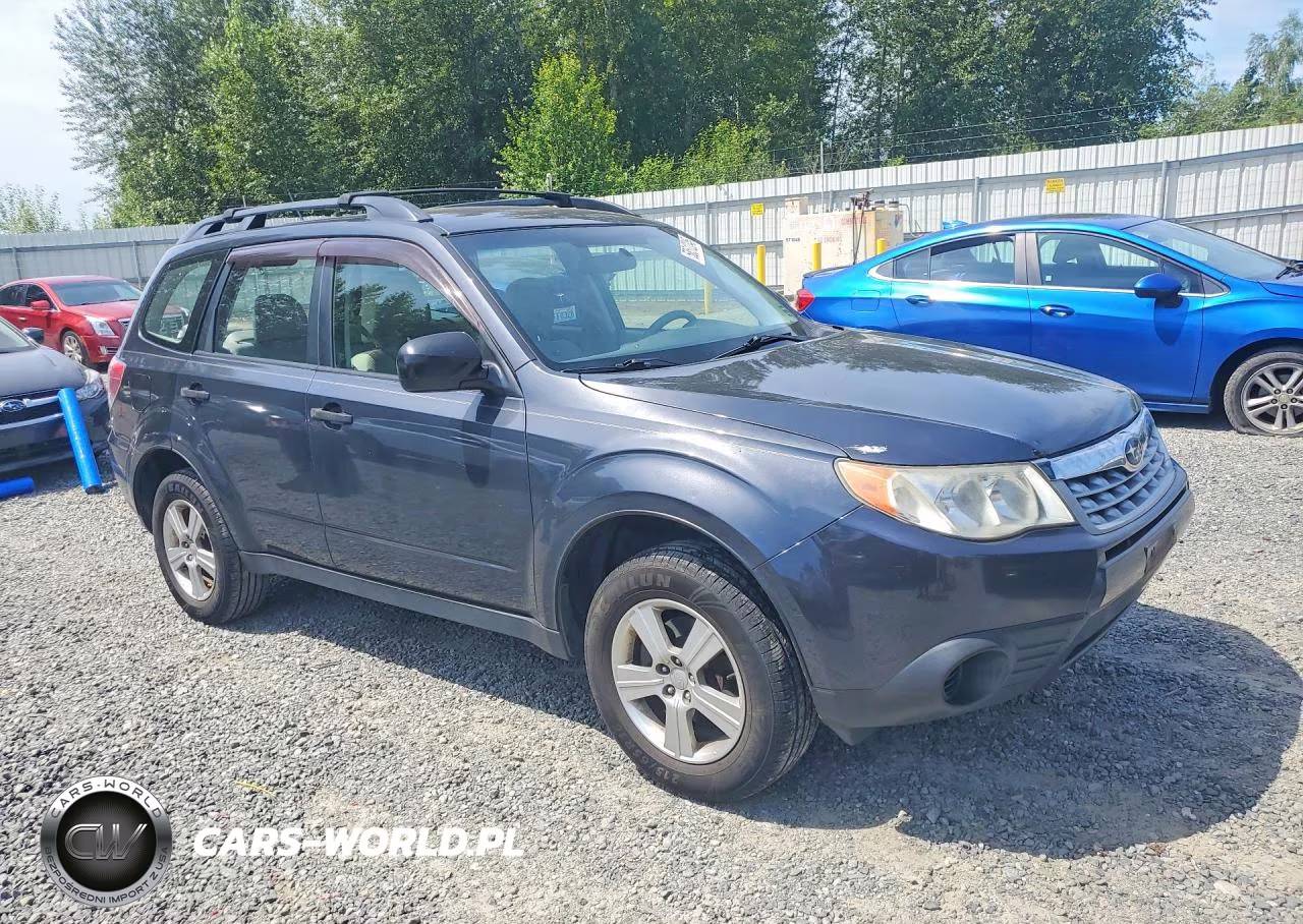 2013 Subaru Forester 2.5X VIN:JF2SHABCXDG418322 - 4