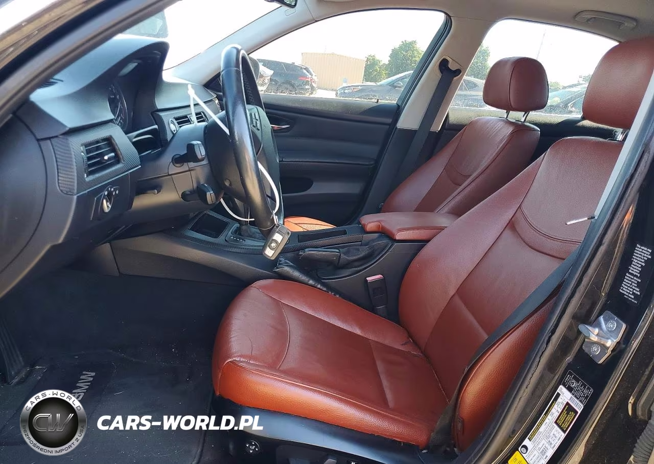 2011 BMW 335 Xi VIN:WBAPL5G52BNN23799 - 7